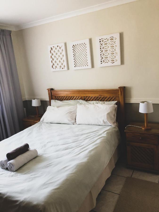 The Bohemian Guesthouse Cape Town Bagian luar foto