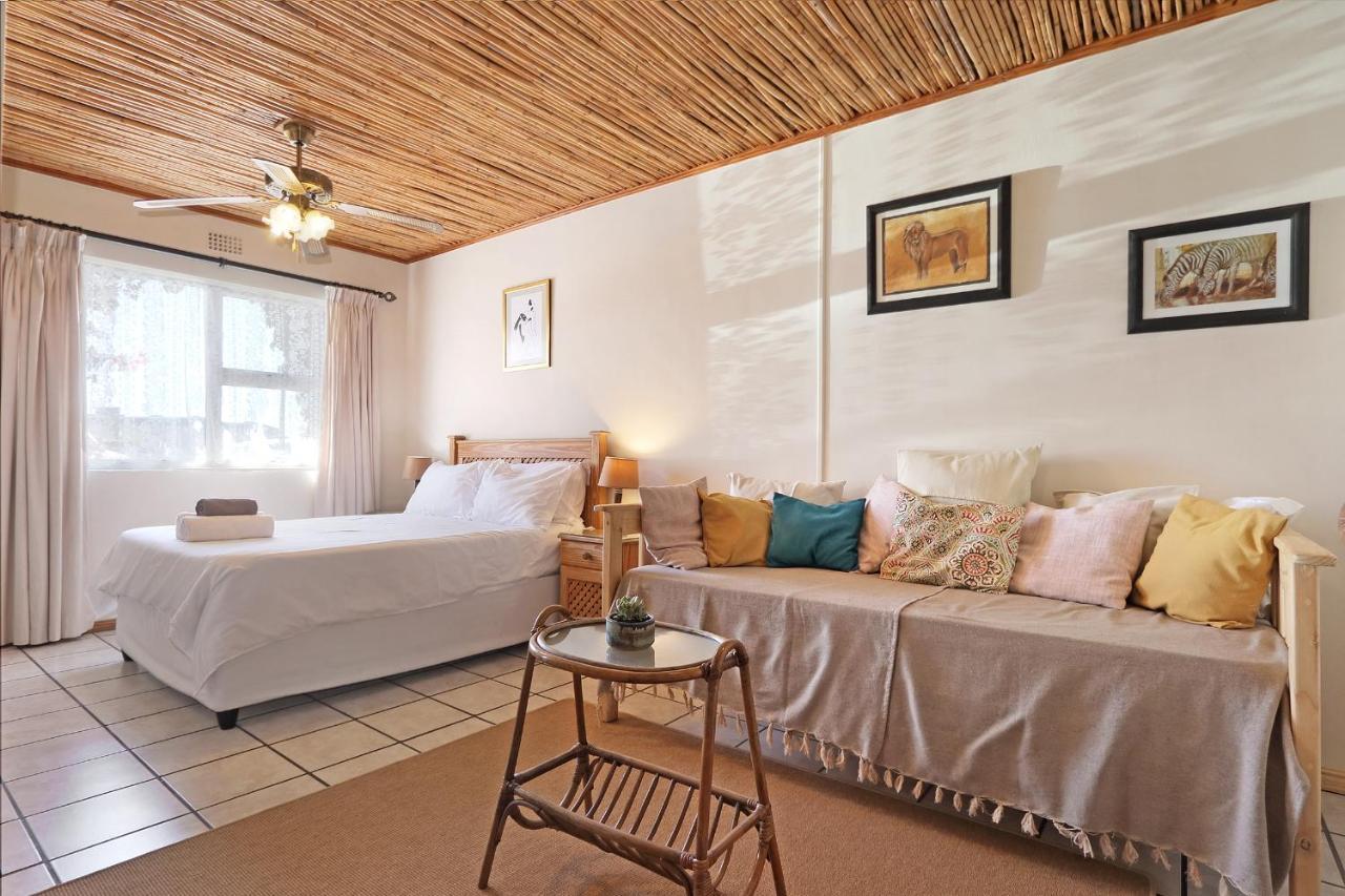 The Bohemian Guesthouse Cape Town Bagian luar foto