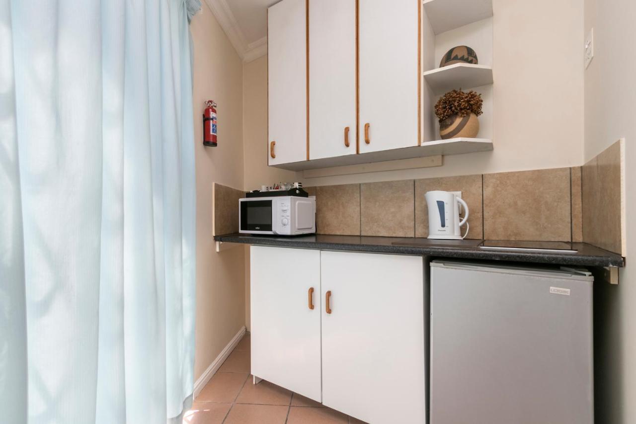 The Bohemian Guesthouse Cape Town Bagian luar foto