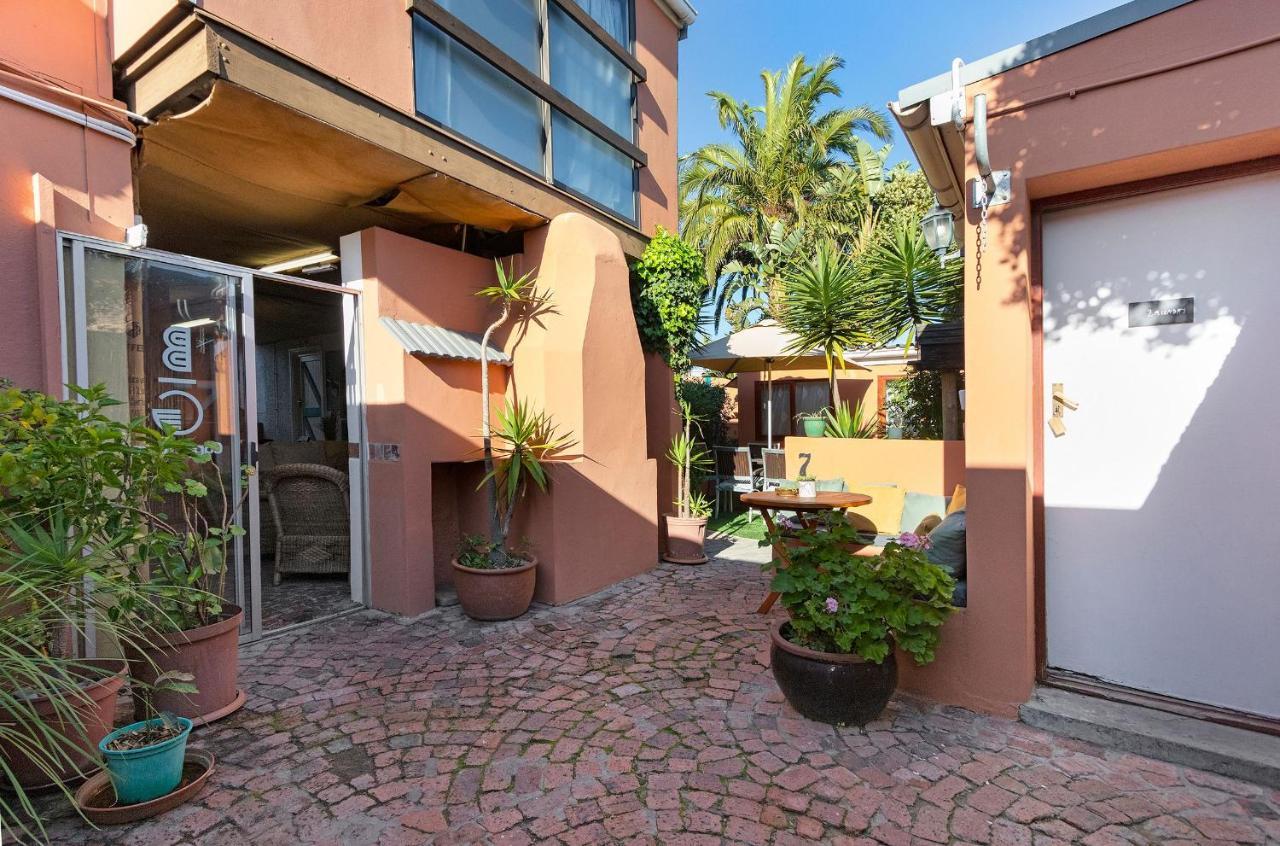 The Bohemian Guesthouse Cape Town Bagian luar foto