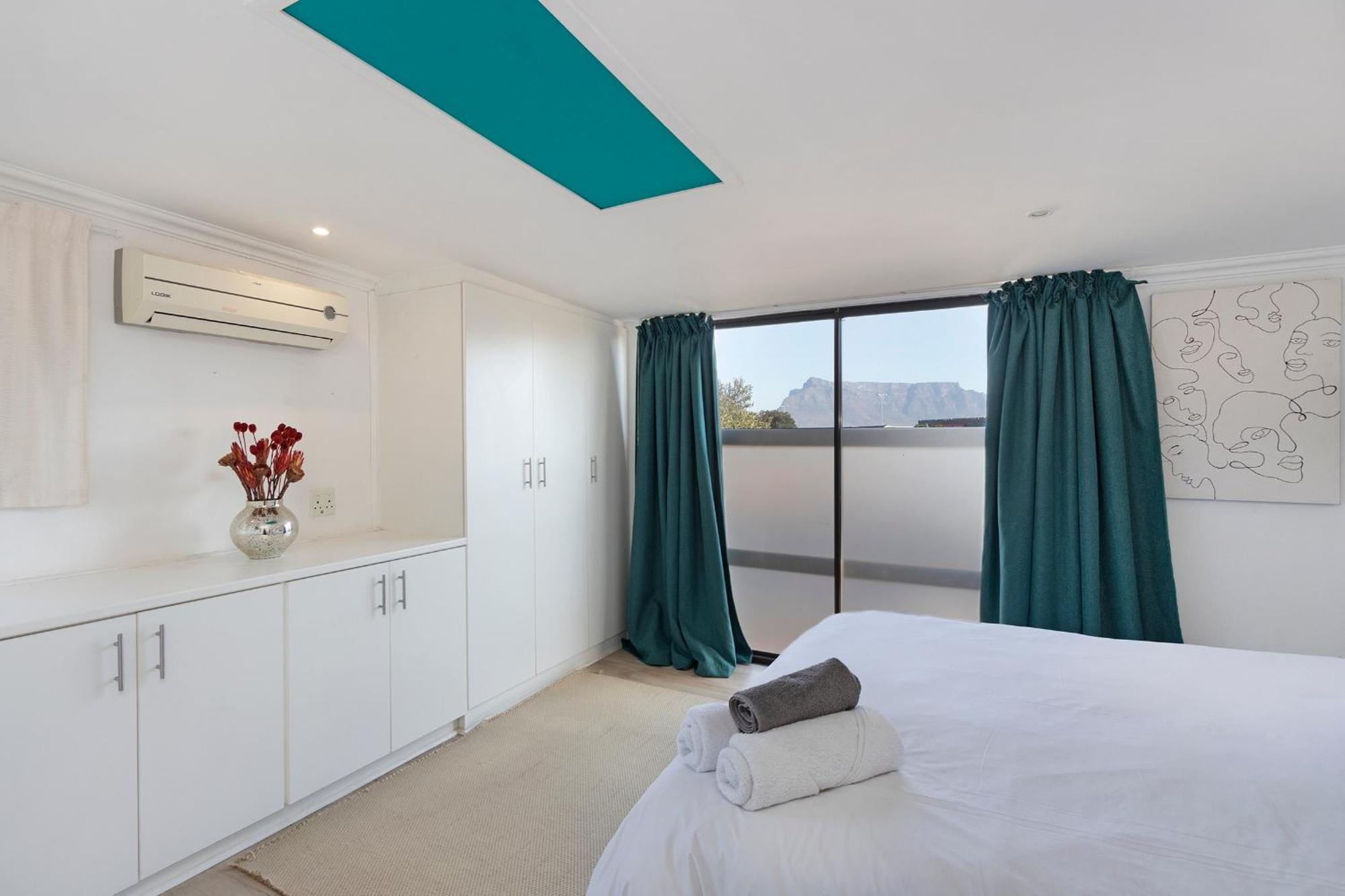 The Bohemian Guesthouse Cape Town Bagian luar foto